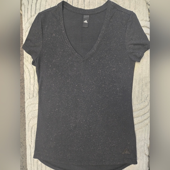 adidas Tops - Adidas Women's Black Speckled V-Neck T-Shirt Size Small NWOT